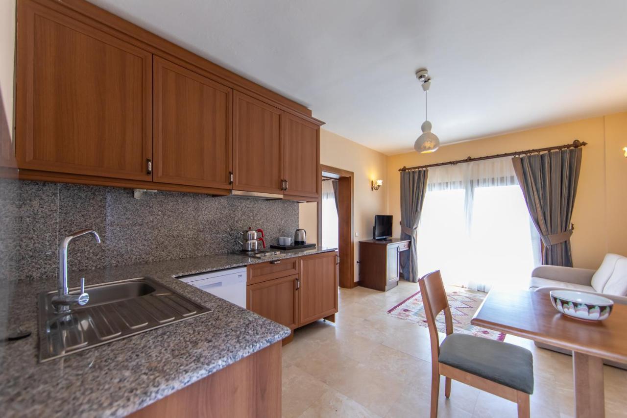 Ipek Garden Palace Residence Яличифтлік Екстер'єр фото