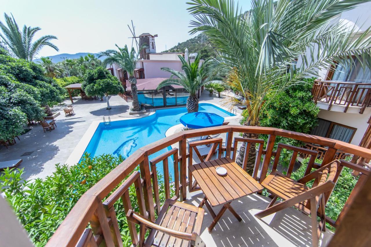 Ipek Garden Palace Residence Яличифтлік Екстер'єр фото