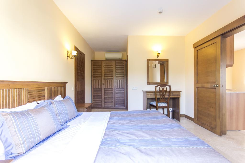 Ipek Garden Palace Residence Яличифтлік Екстер'єр фото